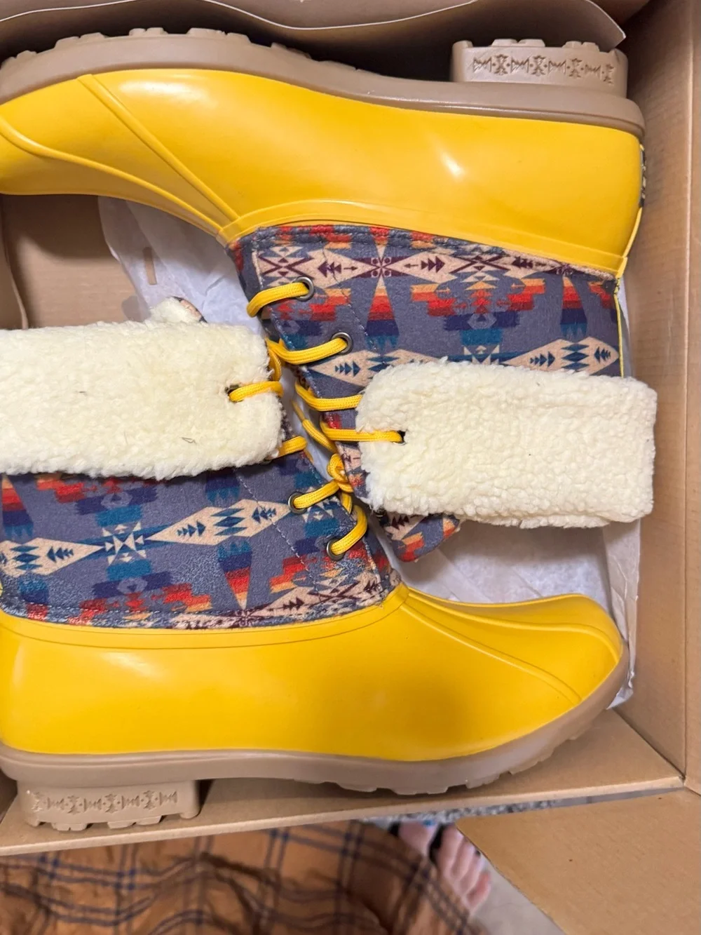 Pendleton Cream Shearling Lined Boot with Yellow and blue Accents